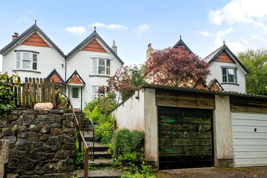 Property photo 1 of 17 1 - Picture No. 11
