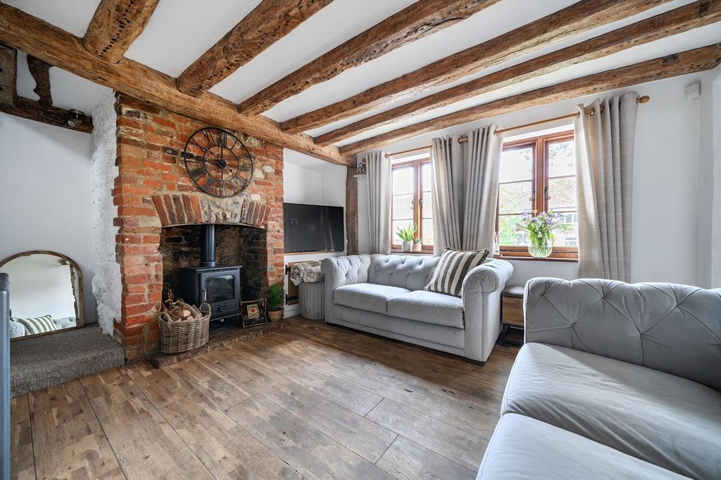 Property photo 2 of 26 1381395-16-691F31c2167E5.Jpg