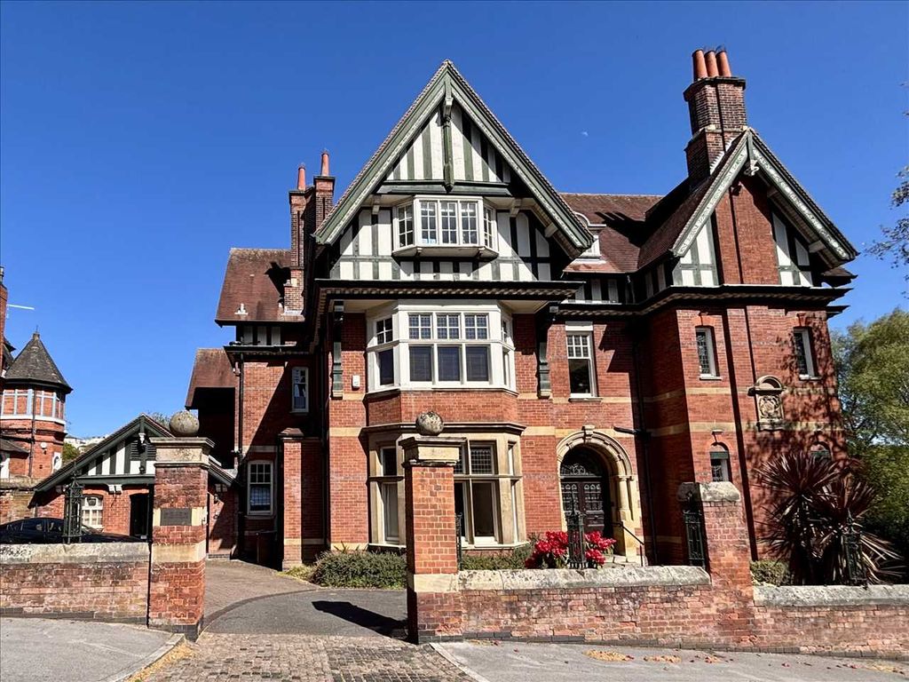 Additional image 23 of 4 bed flat for saleCavendish Road East, The Park, Nottingham NG7