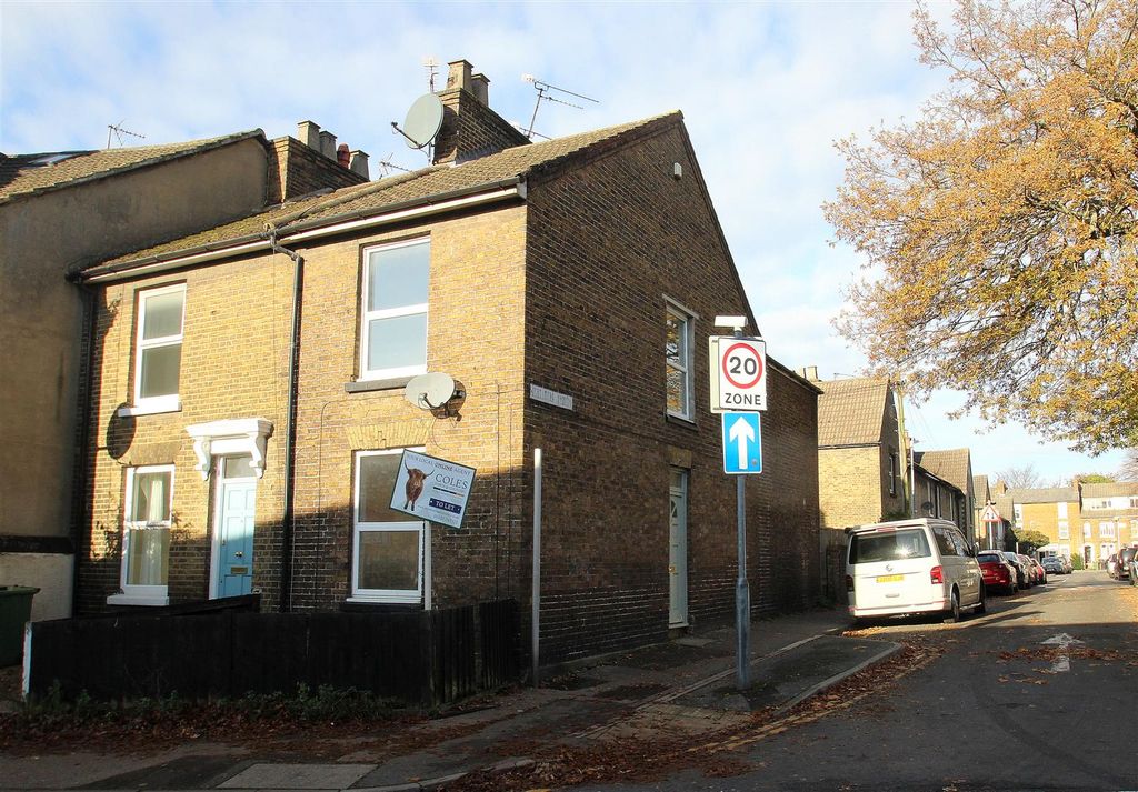 Property photo 1 of 13 Aalexfront.Jpg