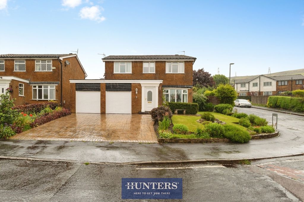 Property photo 1 of 38 Pbox-Img.Jpg