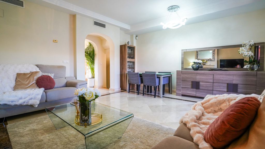 Property photo 3 of 34 Photo 2