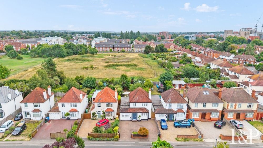 Property photo 3 of 24 3932209