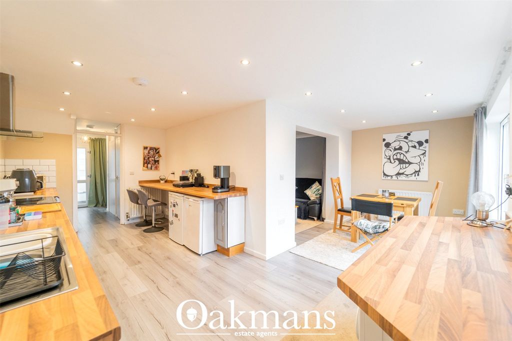 Property photo 2 of 19 Picture No. 13