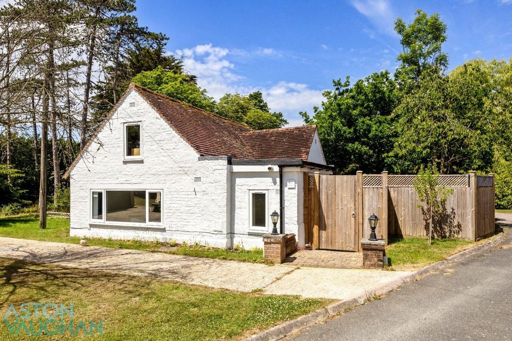 Property photo 1 of 15 Whitesmith, Gildridge-016.Jpg