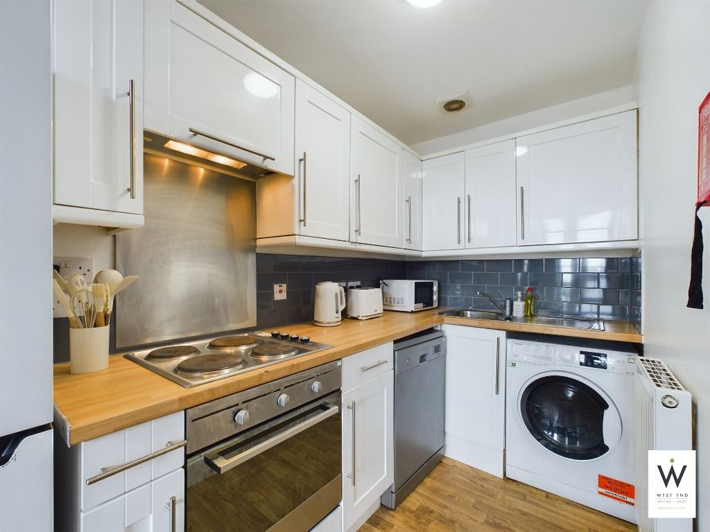 Property photo 3 of 23