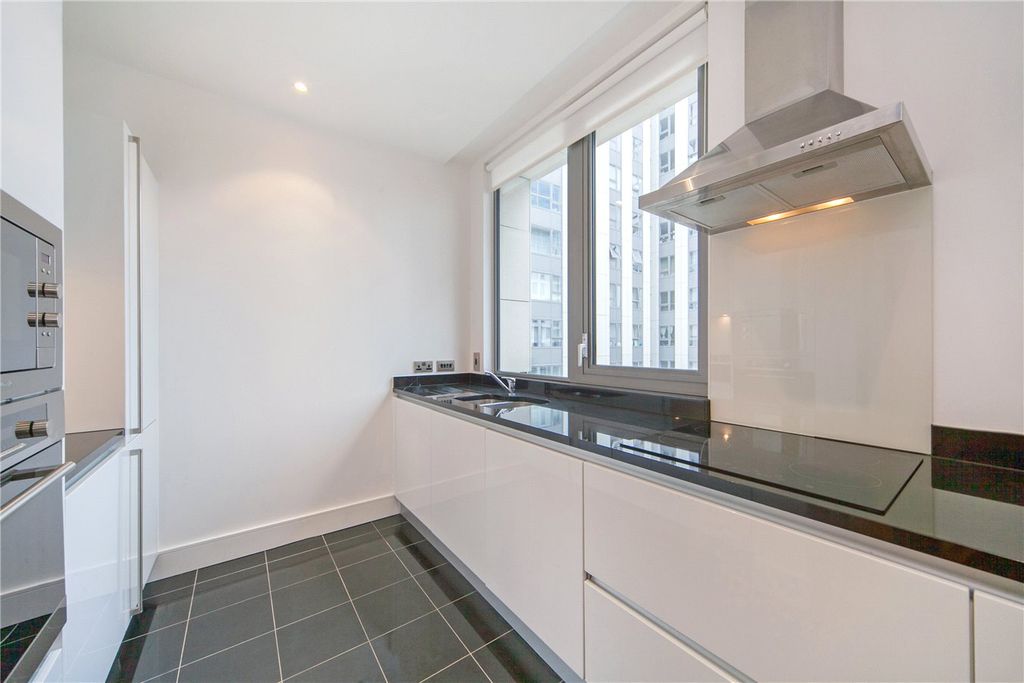 Property photo 2 of 8 Kitchen