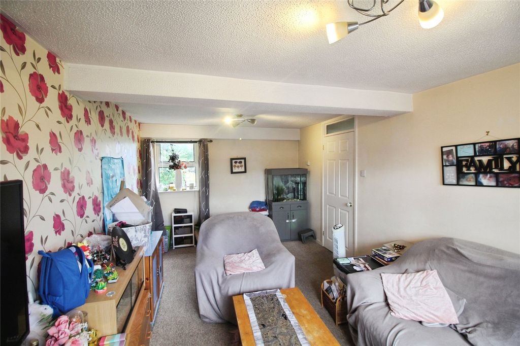 Property photo 3 of 14 Picture No. 07