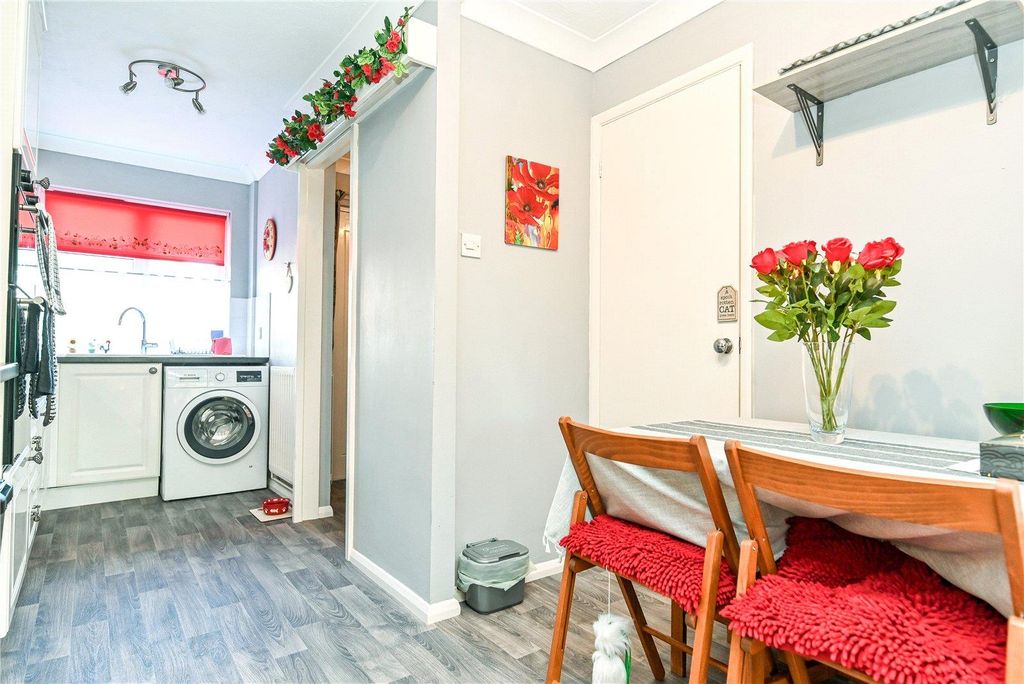 Property photo 2 of 15 Picture No. 04