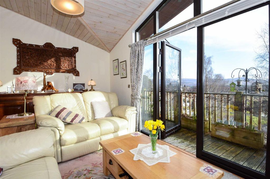 Property photo 2 of 24 2
