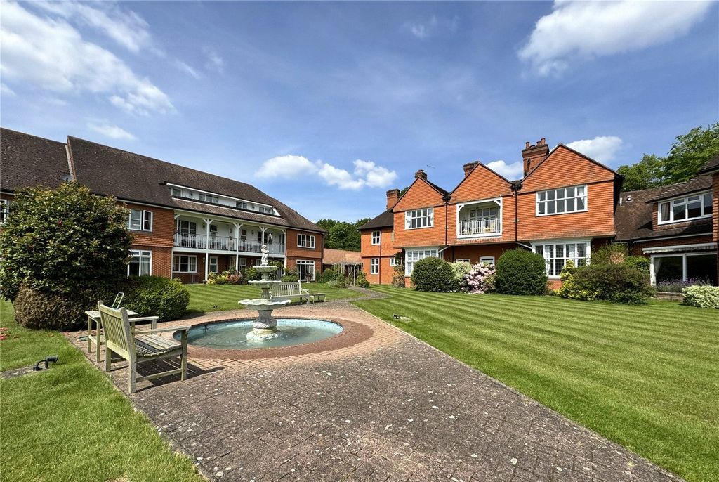 Property photo 2 of 10 Picture No. 29