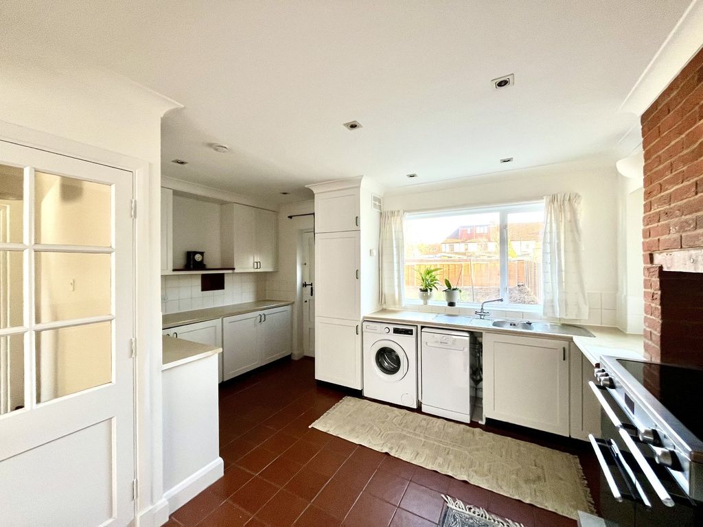 Property photo 3 of 14 Not Specified