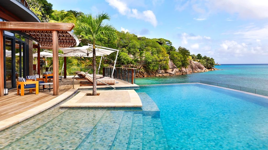 Property photo 2 of 3