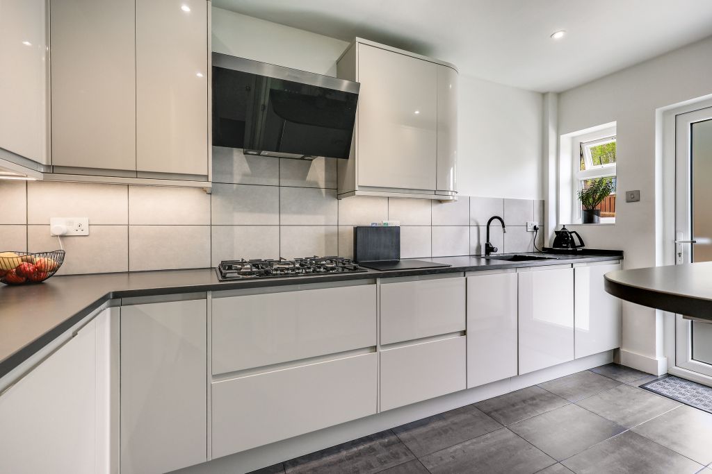 Property photo 3 of 26 Img20