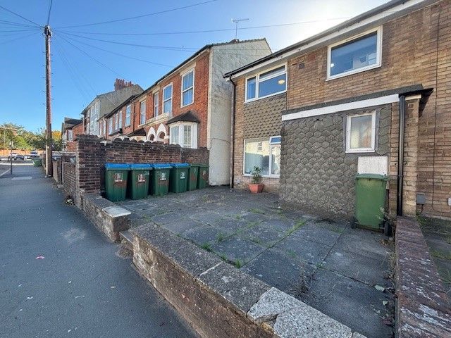 Property photo 1 of 6 Image