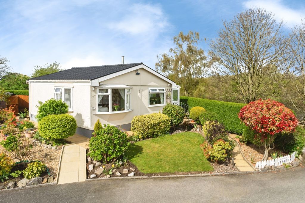 Property photo 1 of 23 Front