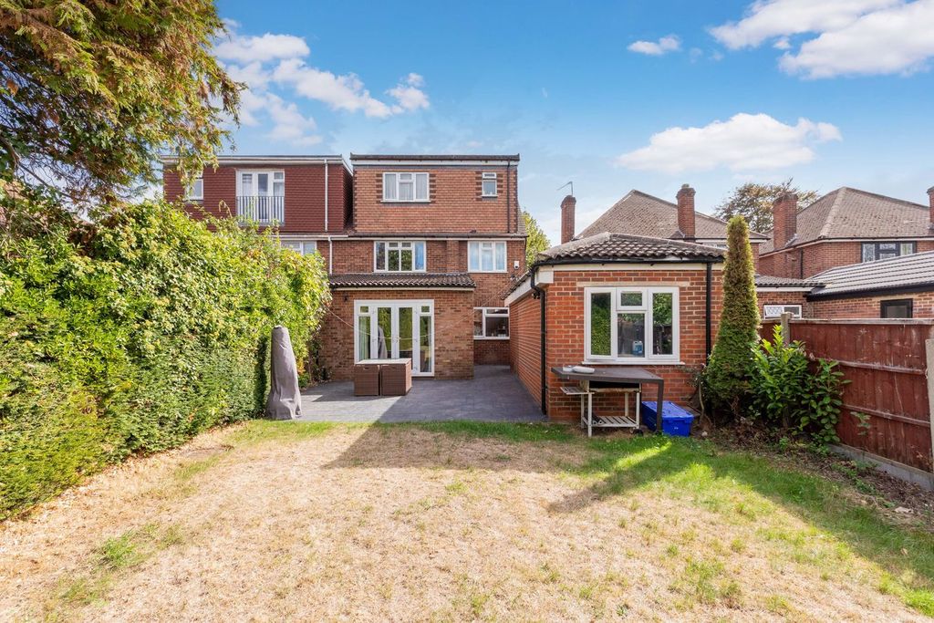 Property photo 2 of 17