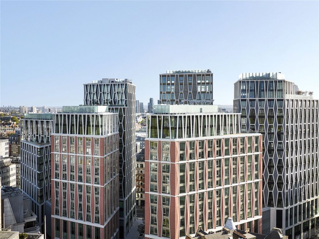 Property photo 1 of 20 External