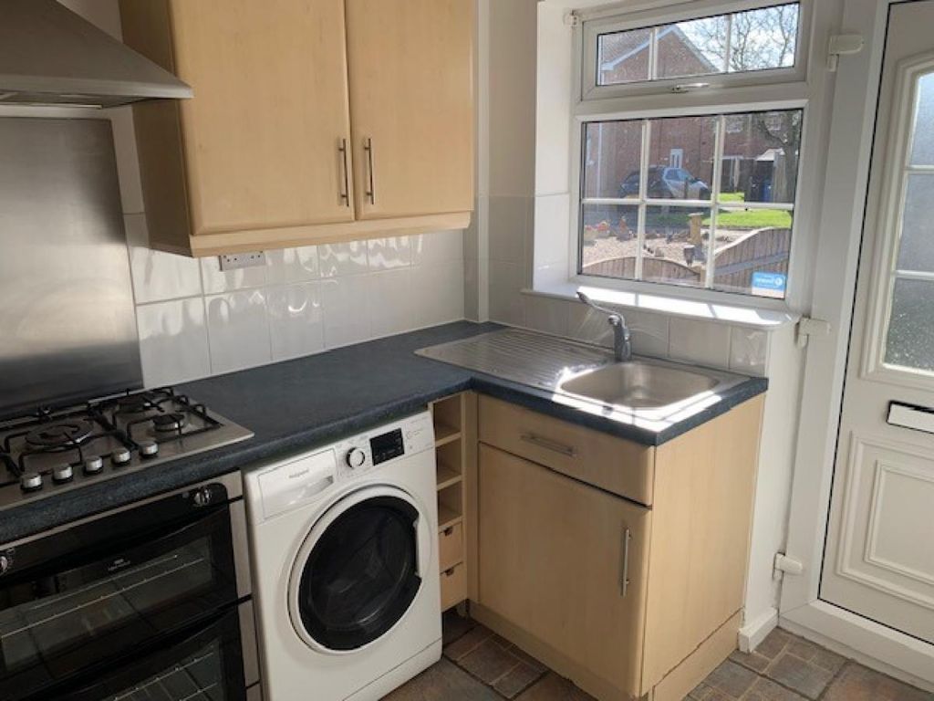 Property photo 2 of 19