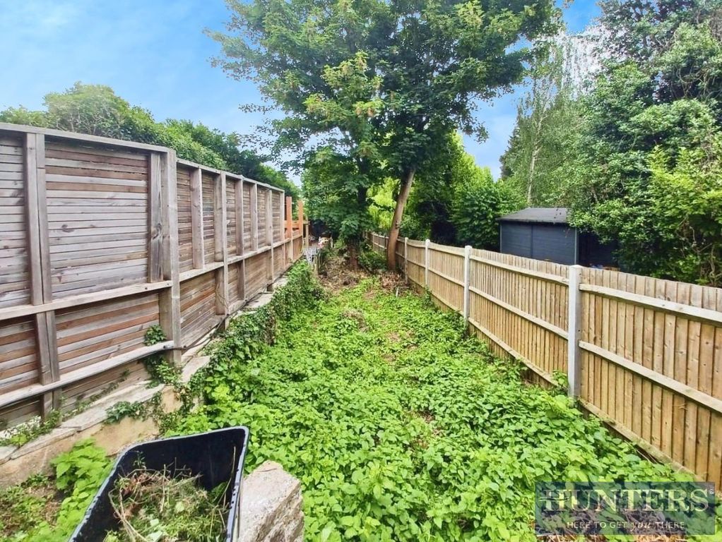 Property photo 2 of 19 Ca17B177-283 20Tonbridge 20rd 20 20Garden.Jpg