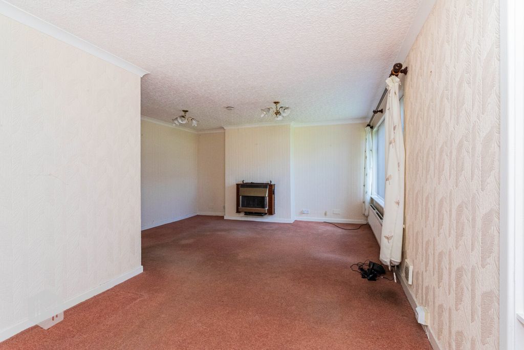 Property photo 3 of 16 Picture No. 08