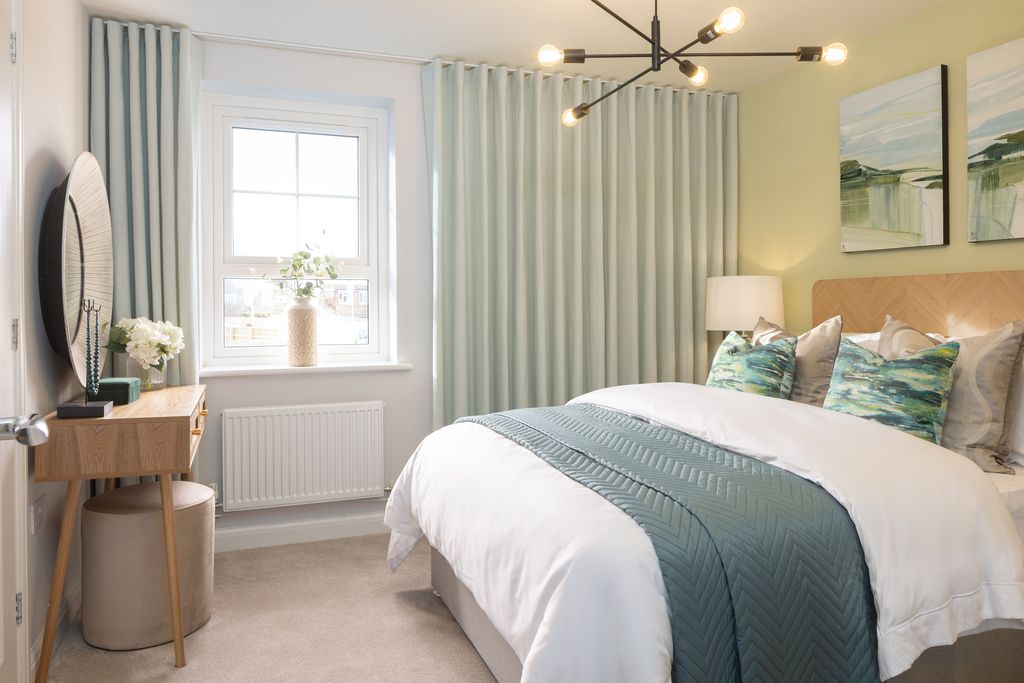 Property photo 3 of 7 Internal Image Of The Main Bedroom In The Moresby