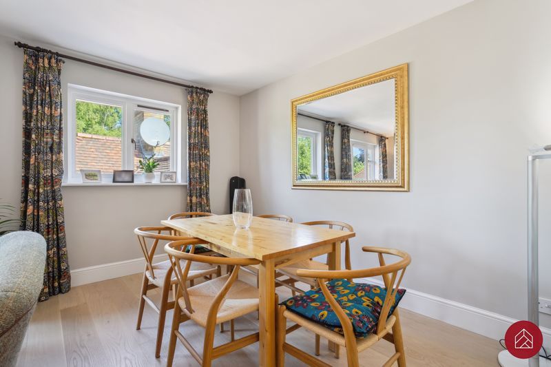 Property photo 3 of 18 Dining Area