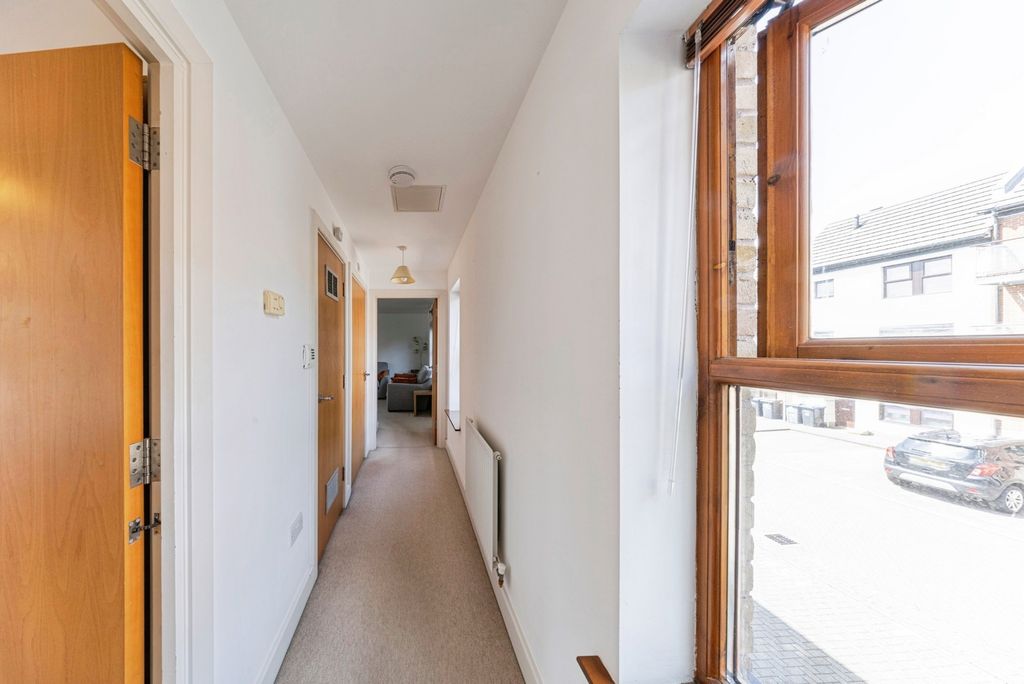 Property photo 2 of 18 Pbox-Img.Jpg