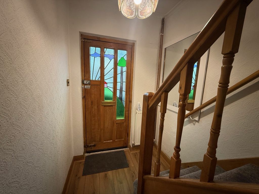 Property photo 2 of 10 Image