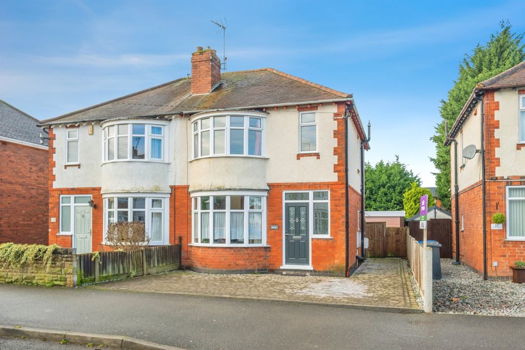 Property photo 1 of 17