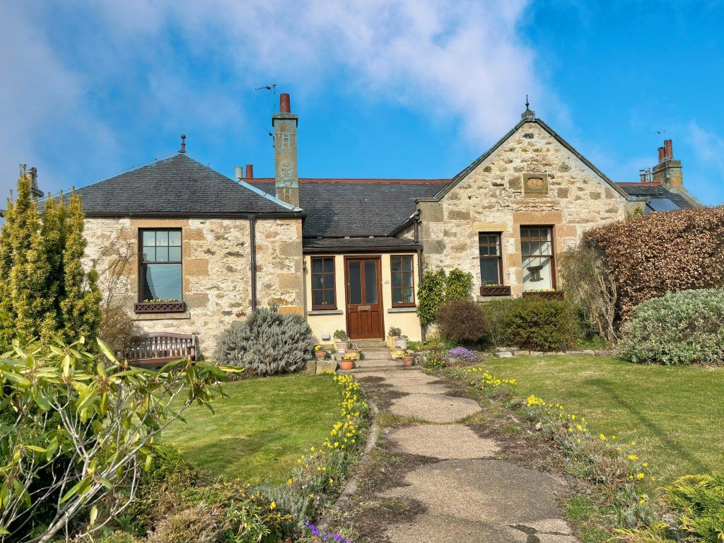 Property photo 1 of 22