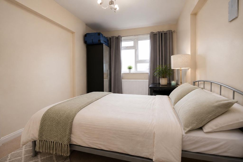 Property photo 3 of 6 E8Dfd820-d70E-4F6E-9E54-0Ea26d32Bf2A.Png