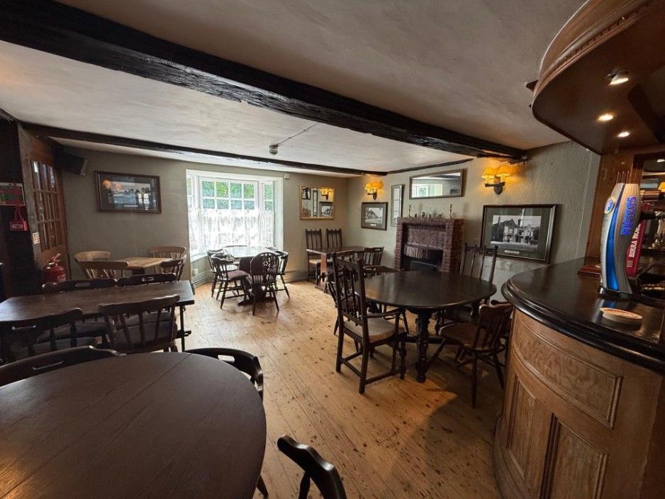 Property photo 2 of 6