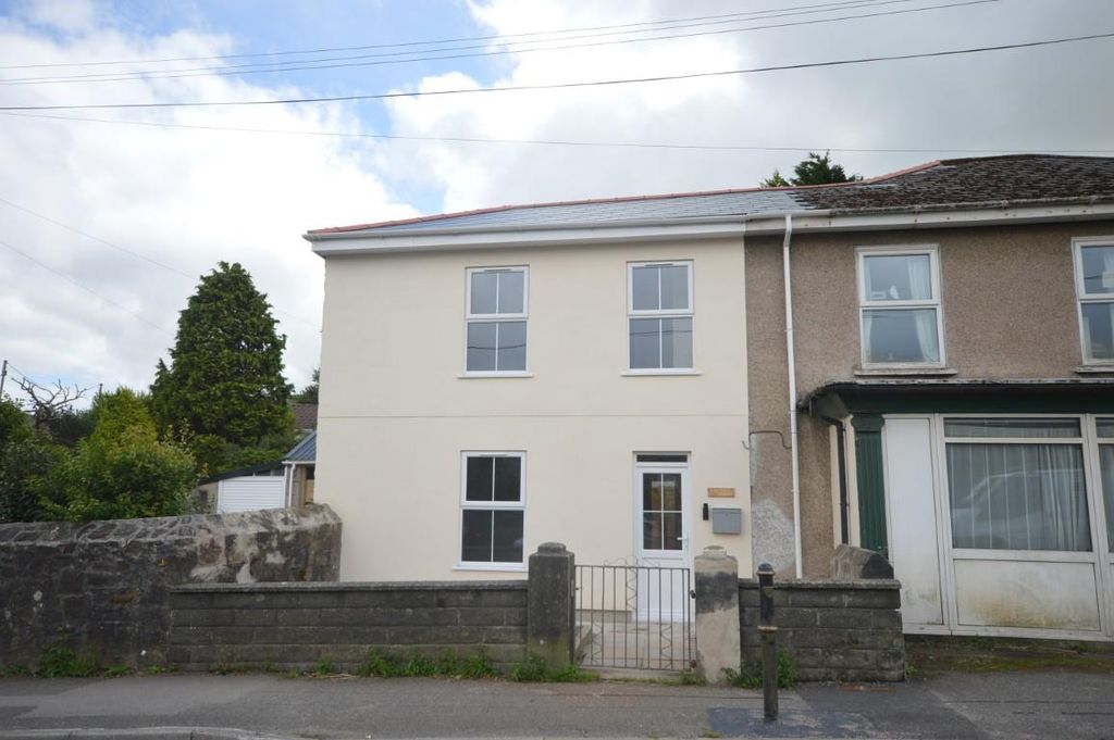 Property photo 1 of 15 Dsc_0015 (Medium).Jpg