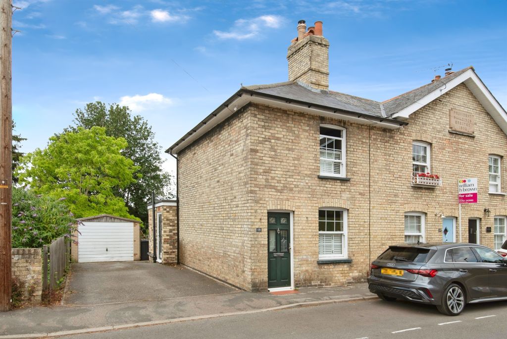 Property photo 1 of 16