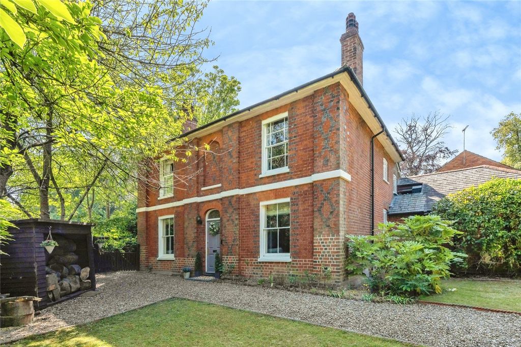Property photo 1 of 27 Picture No. 16