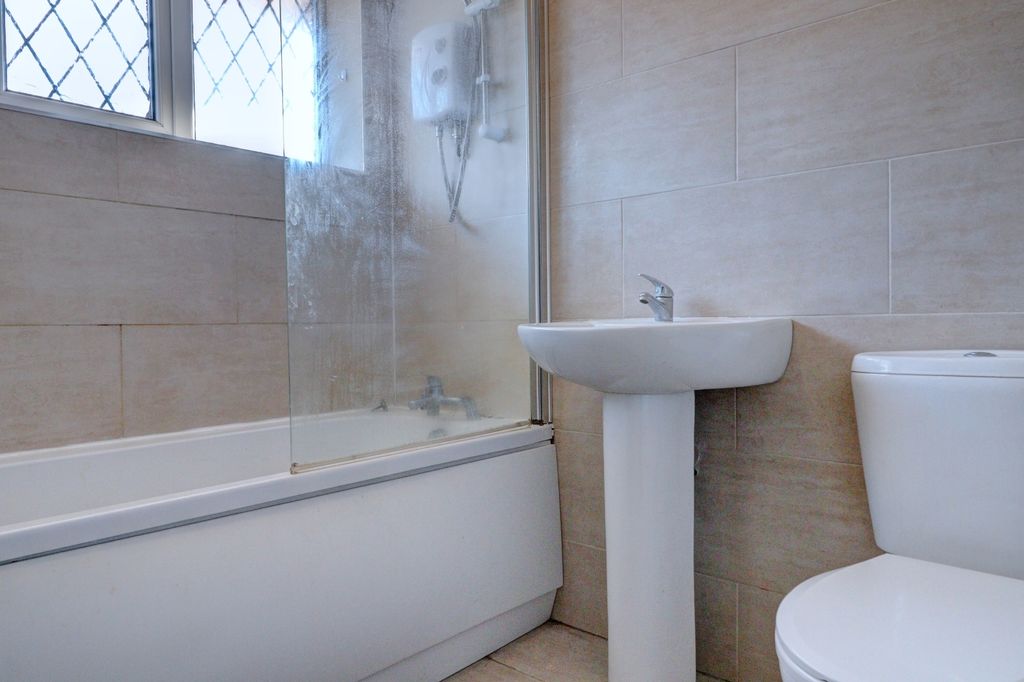 Property photo 2 of 10 Picture No. 02