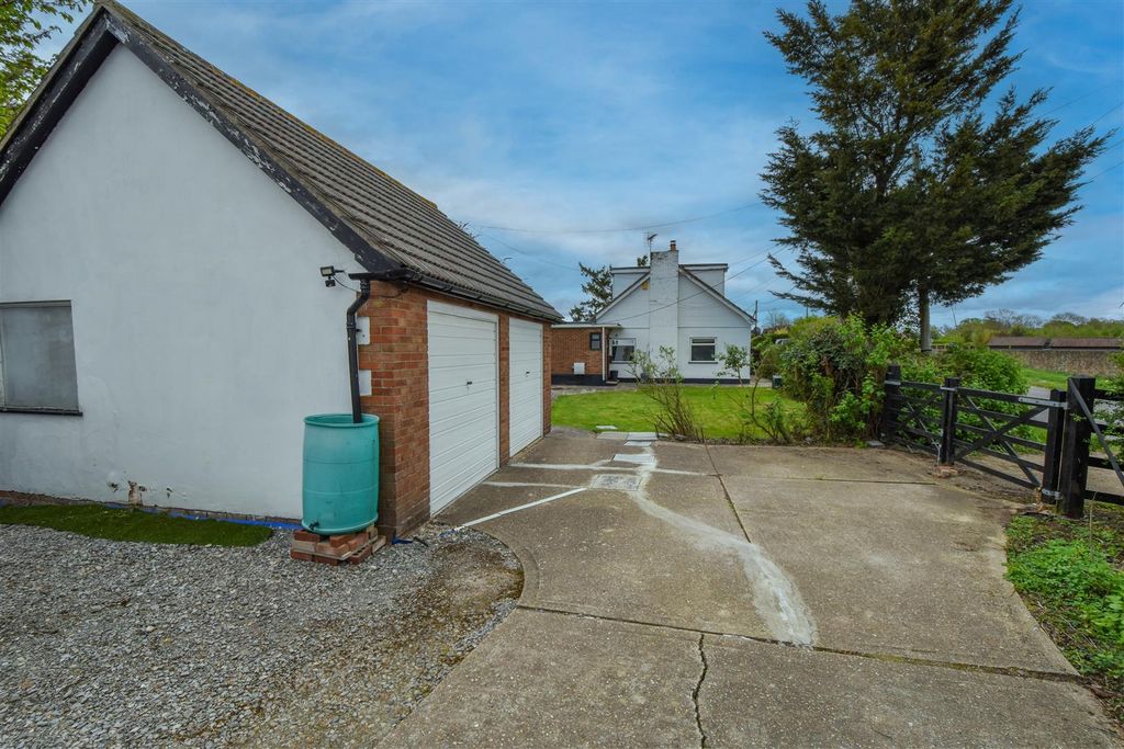 Property photo 2 of 28 Dsc_0157.Png