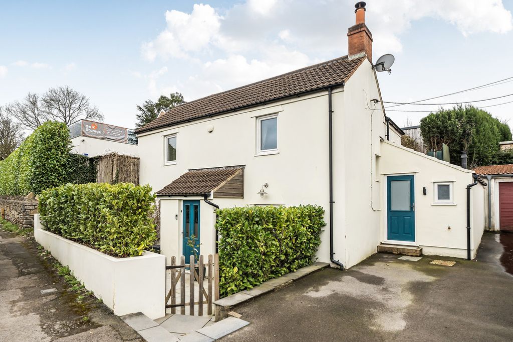 Property photo 1 of 23