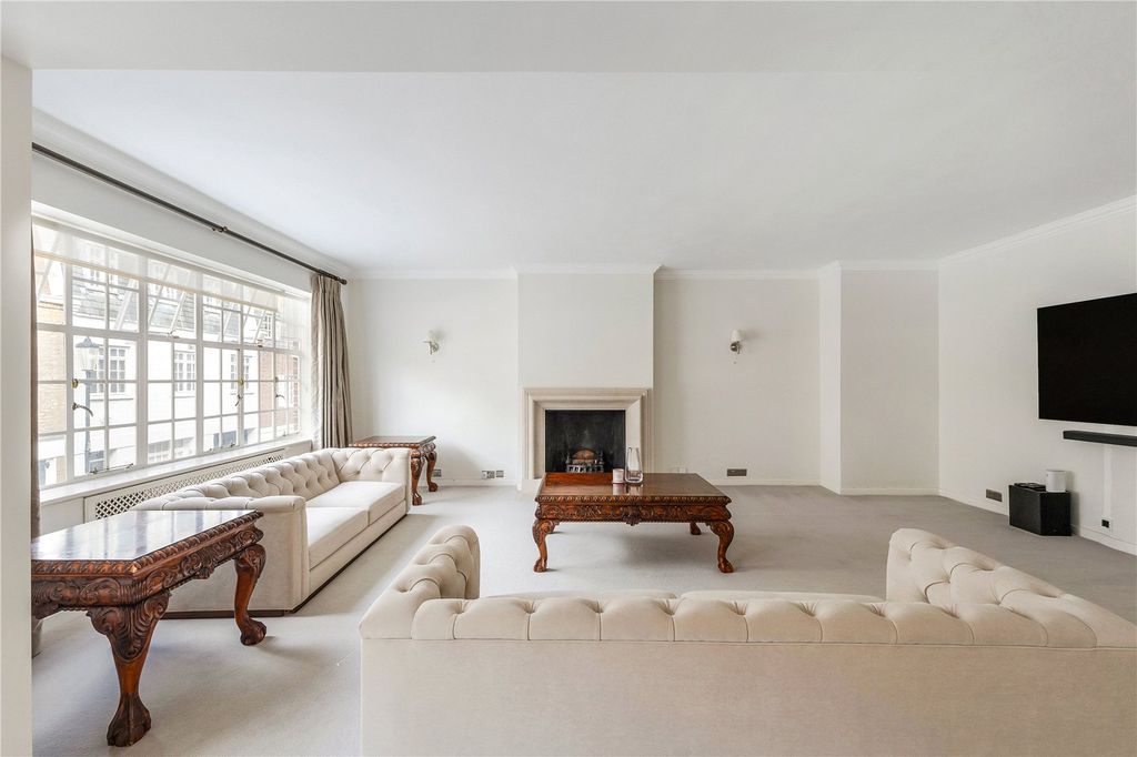 Property photo 1 of 16 Picture No. 04