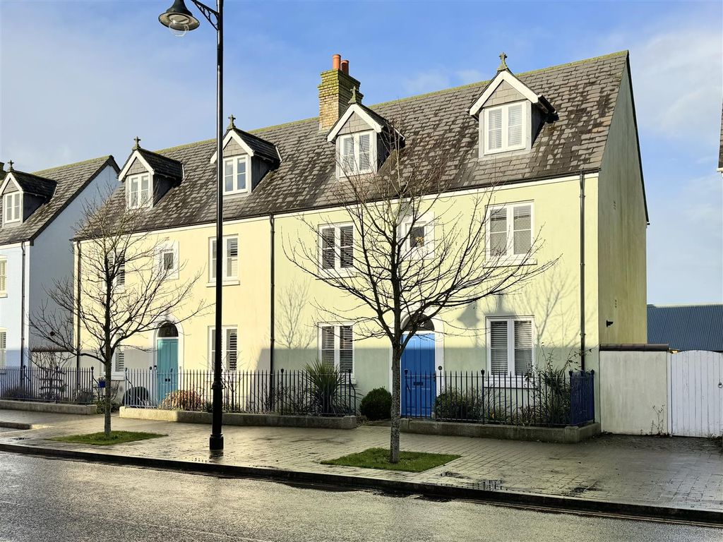 Property photo 1 of 26