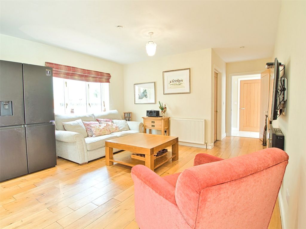 Property photo 3 of 20 Picture No. 10