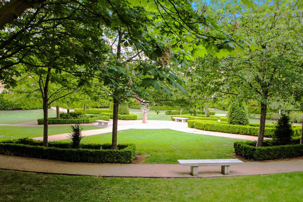 Property photo 3 of 12