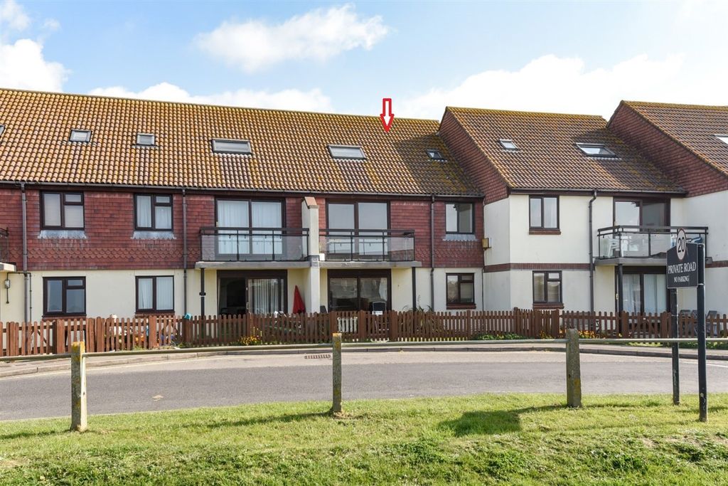 Property photo 1 of 15 (Main)