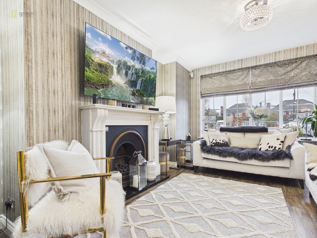 Property photo 3 of 70 Cam01332G0Pr0684Still012