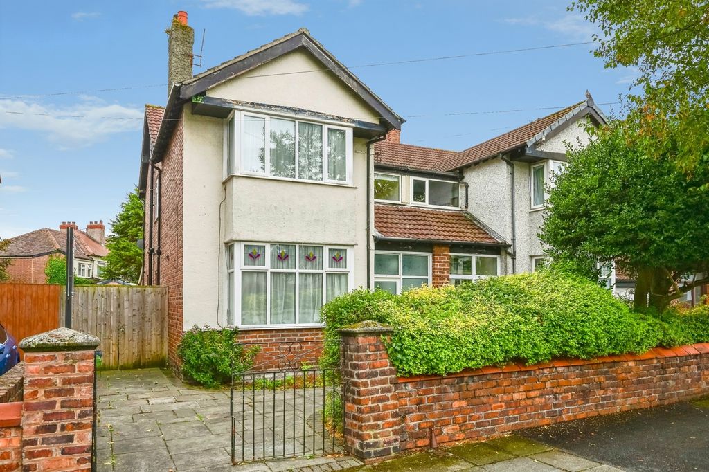 Property photo 1 of 16 Pbox-Img.Jpg