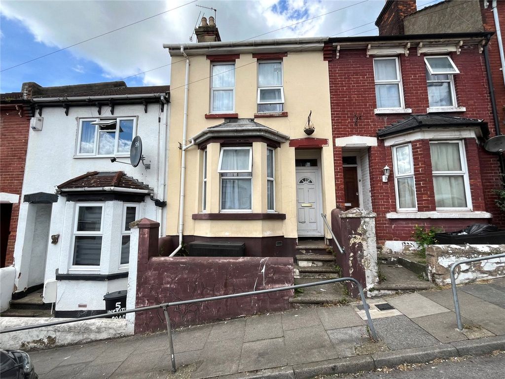 Property photo 1 of 1 Front