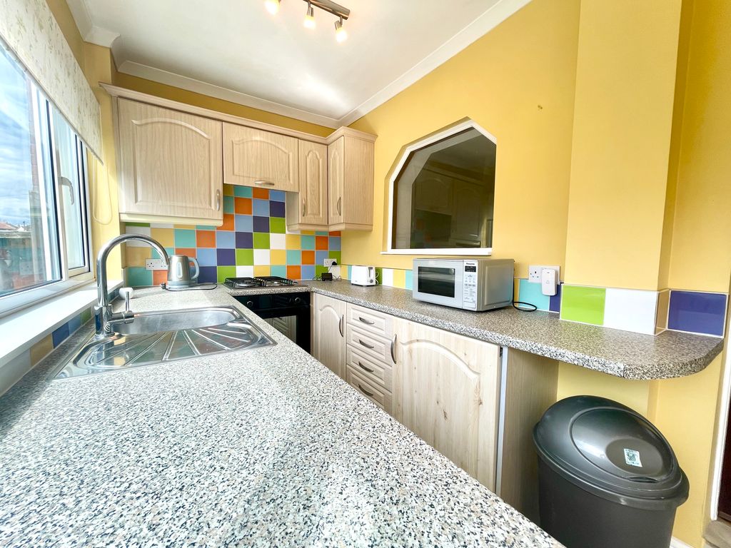 Property photo 3 of 16