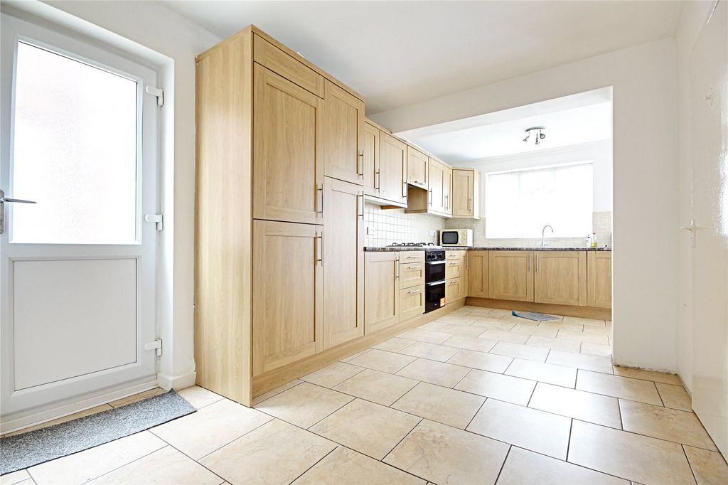 Property photo 2 of 10 Picture No. 01