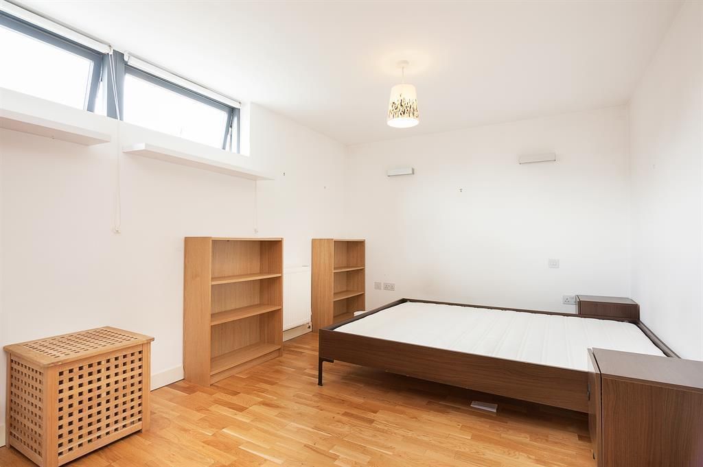Property photo 3 of 8